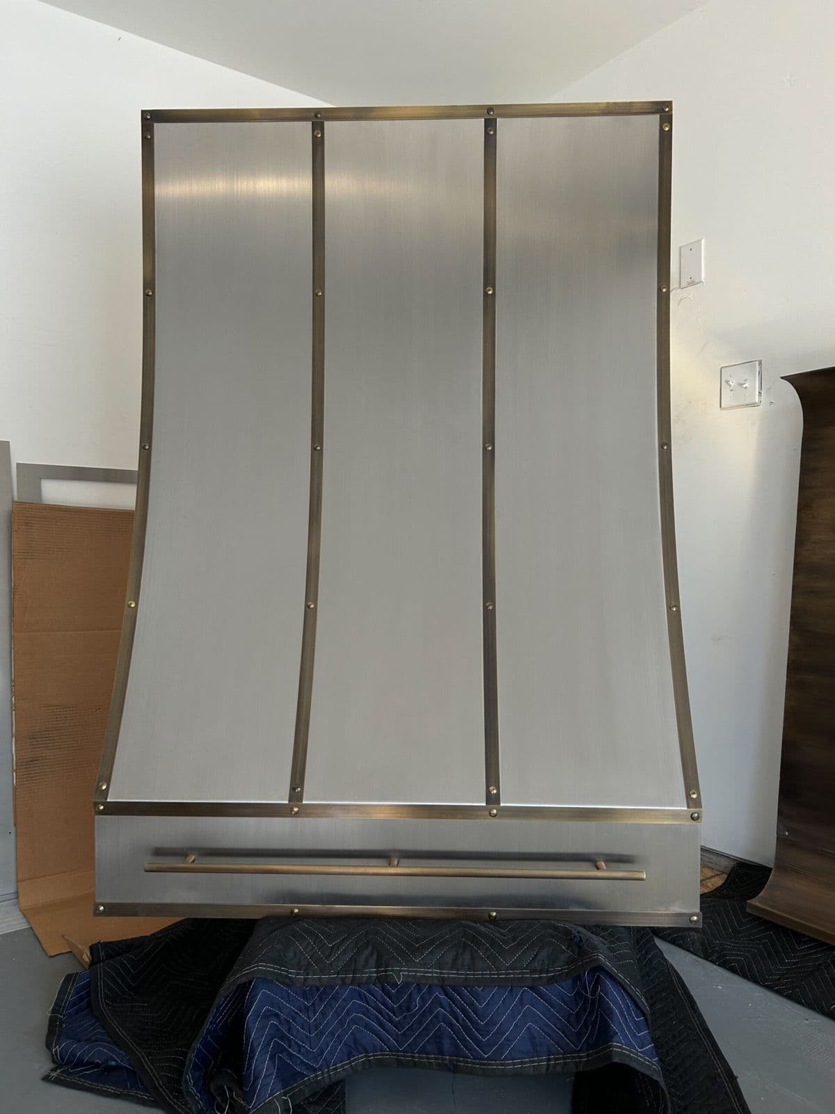 Havana Collection- Bluff, Georgia — Monarch custom metal range hoods